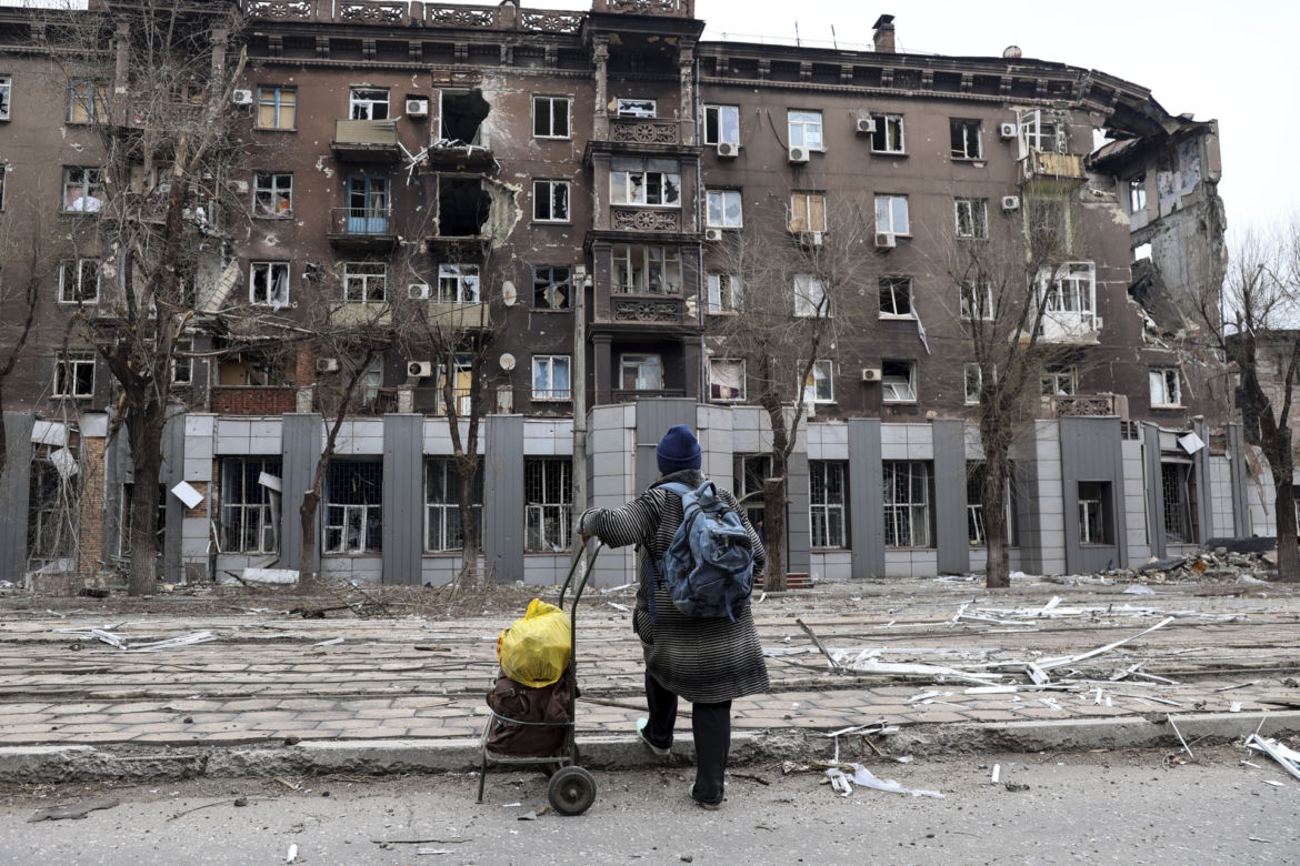 Kadyrow zapowiada: "Zajmiemy Mariupol przed obiadem". Ukraina broi się resztkami sił