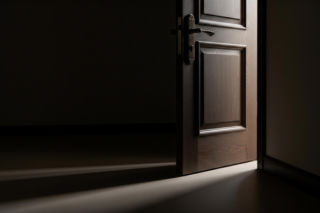 Ostrzał szkoły w Warszawie. Co zaskoczyło śledczych?