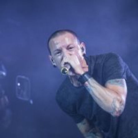 Chester Bennington - przyczyny śmierci. Dlaczego wokalista Linkin Park popełnił samobójstwo?
