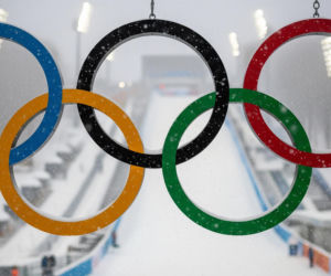 Igrzyska 2026: Tabela medalowa po pierwszym dniu. Kto zaskoczył na podium?