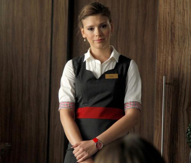 Hotel 52 sezon 7. Sara (Klaudia Halejcio)