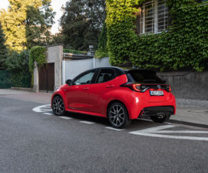 2020 Toyota Yaris 1.5 HYBRID Premiere Edition (Tokyo Fusion)