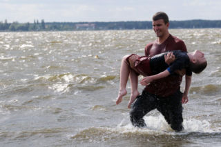 Dramatyczne sceny w M jak miłość. Mateusz rzuci się na ratunek tonącemu dziecku