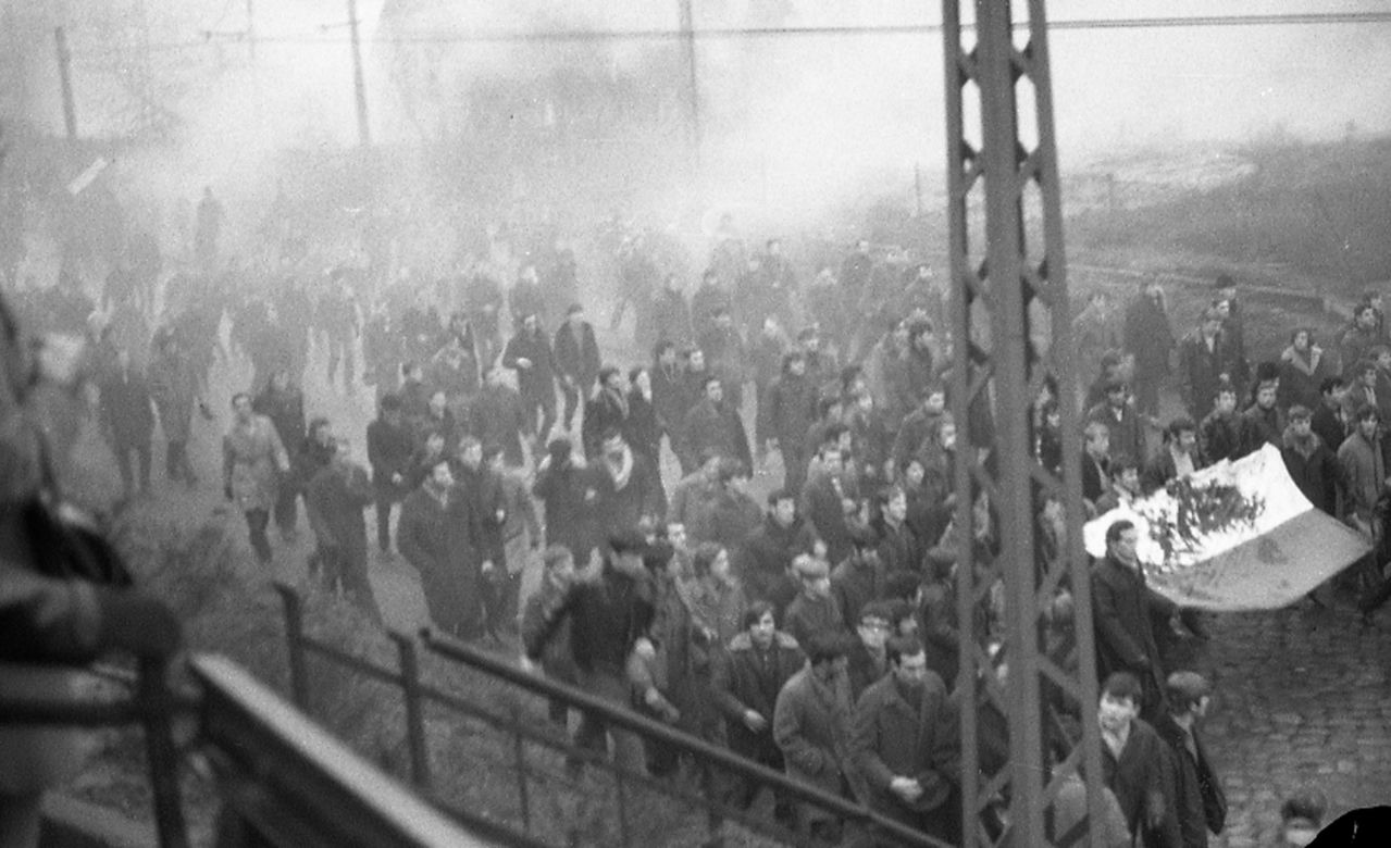 Grudzień 1970. Kim był "Janek Wiśniewski"? Poznaj prawdziwą historię Zbigniewa Godlewskiego