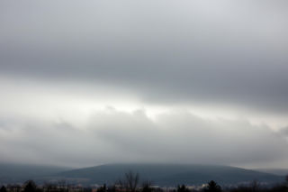 Poniedziałek w Żywcu pod chmurką. Słońca dzisiaj nie uświadczymy?