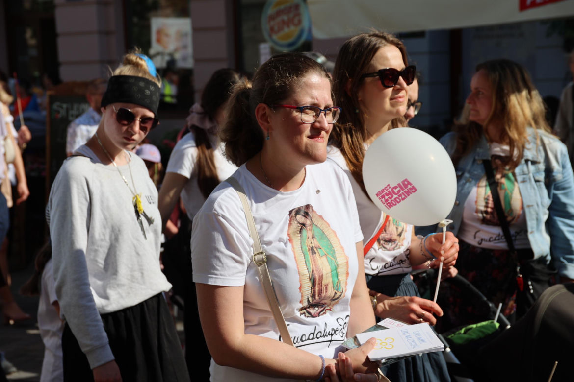 Marsz dla Życia i Rodziny 2024 w Dzień Matki przeszedł przez centrum Lublina