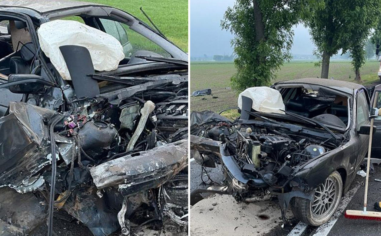 Makabryczny wypadek pod Przasnyszem! BMW z 4 osobami roztrzaskało się o drzewo [ZDJĘCIA].