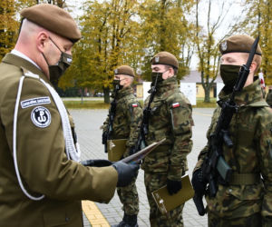 W Sandomierzu kolejni świętokrzyscy terytorialsi złożyli przysięgę