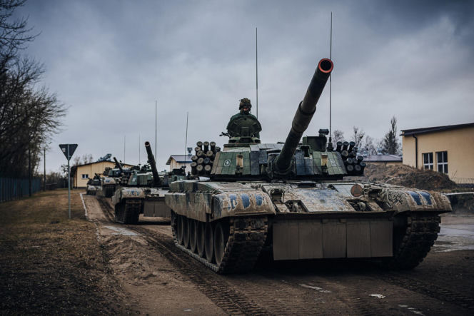 "Zawiszacy" za sterami legendy. Nowi kierowcy czołgów PT-91 w 15. Brygadzie