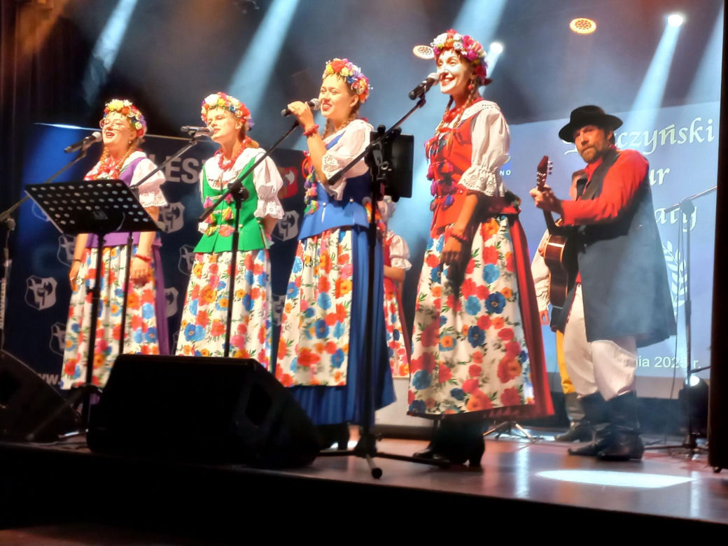 Wręczono Leszczyńskie Laury Oświaty. Zdolnym uczniom ze szkół w Lesznie