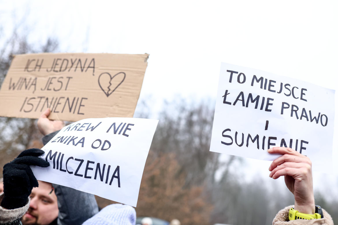 Miał być protest milczenia, doszło do awantury. Gorąco pod schroniskiem w Bytomiu