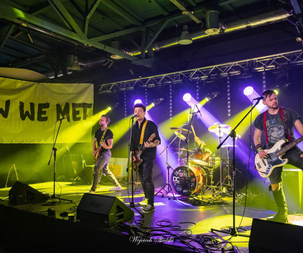 How We Met  - kalifornijski punk rock z Olsztyna