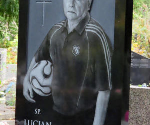 Groby Lucjana Brychczego i Jacka Magiery
