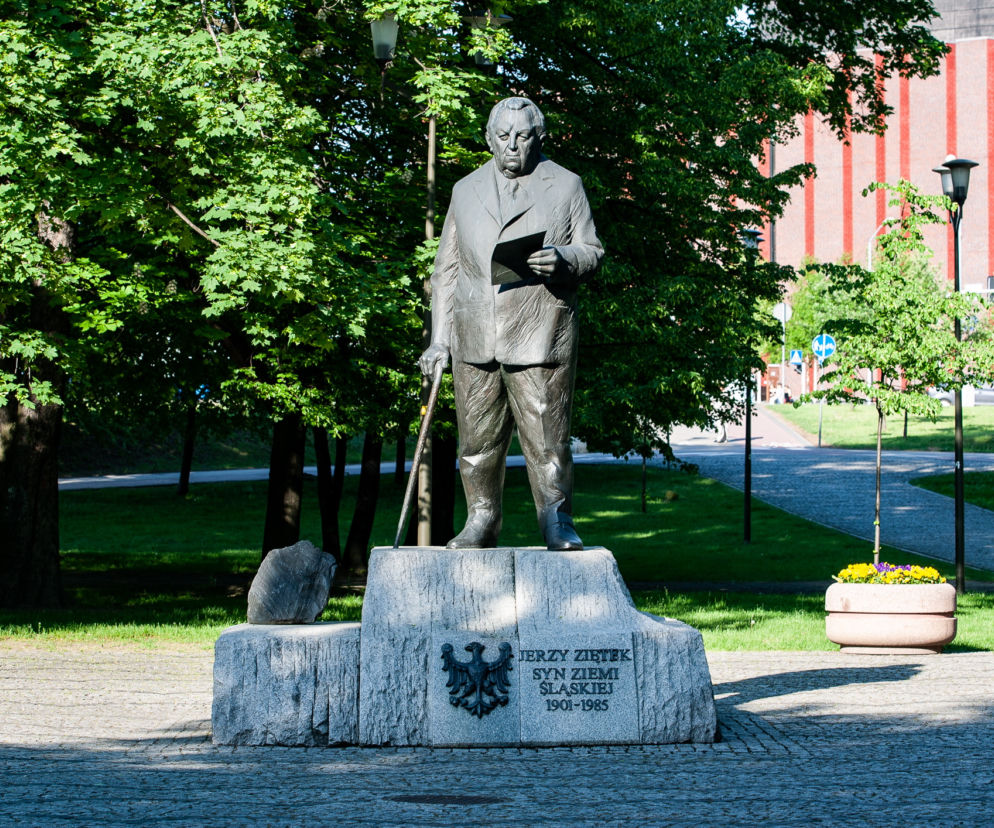 Pomnik