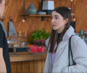 Barwy szczęścia, odc. 2499: Luiza (Julia Zielińska), Renata (Ania Mrozowska)