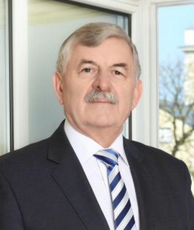 Kaczyński obetnie im pensje!