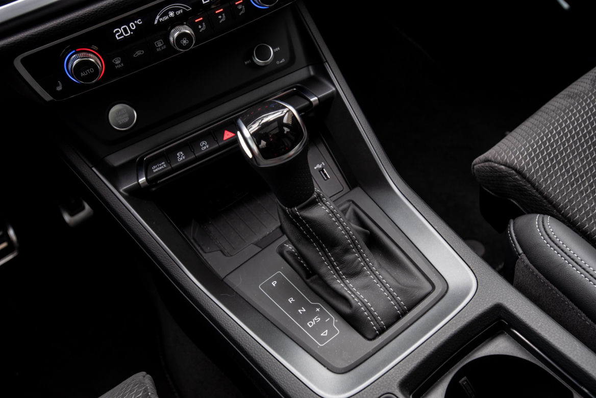 Audi Q3 S line 45 TFSI quattro S tronic 