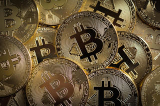Siedlce: Chciał zarobić na kryptowalutach – stracił ponad 40 tys. zł!