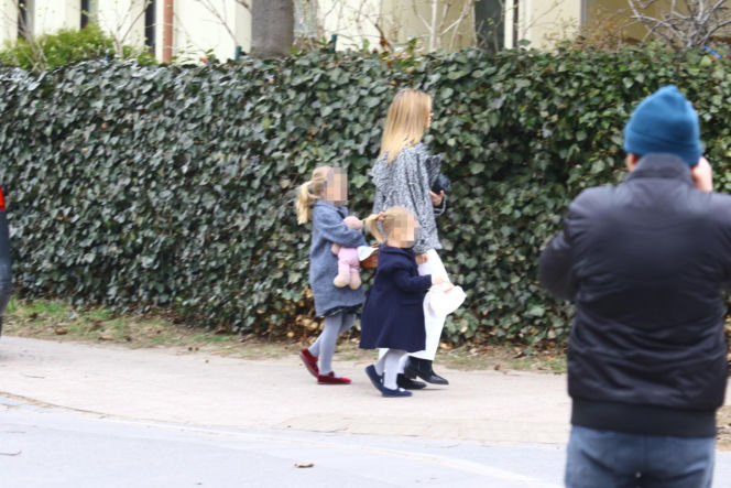 Kasia Tusk z córkami z koszyczkiem przyjechali do Donalda