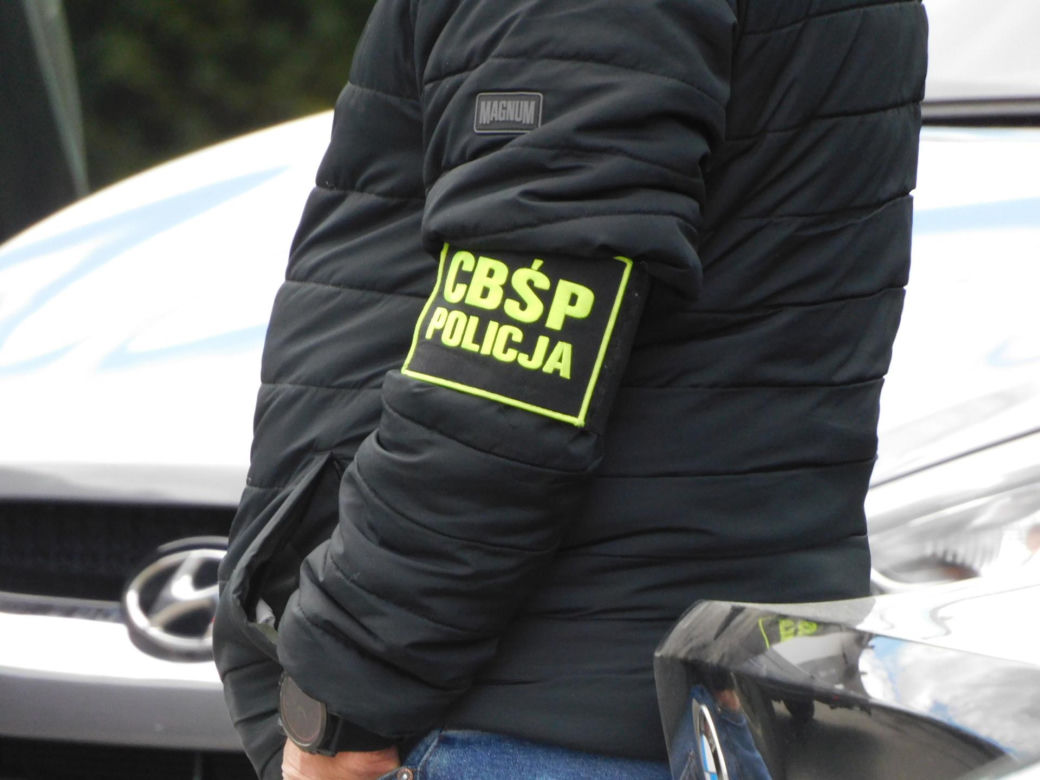 Wielka akcja CBŚP. Zatrzymany Białorusin, materiały wybuchowe w mieszkaniu