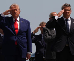 Donald Trump żegnał poległych żołnierzy. Padły poruszające słowa do ich rodzin