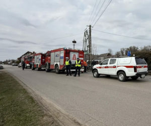 Powiat węgrowski: Ewakuacja szkoły podstawowej w Zespole Oświatowym w Toporze
