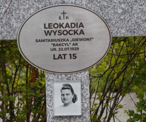 Niemcy mordowali je, bo pomagały rannym