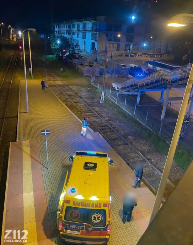 Wypadek na dworcu w Zabrzu. Kobieta spadła na tory