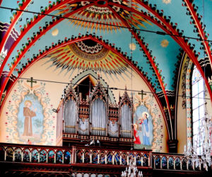 To miasto w Małopolsce zachwyca jednym z najpiękniejszych rynków. Dopiero w PRL-u odzyskało swoje prawa