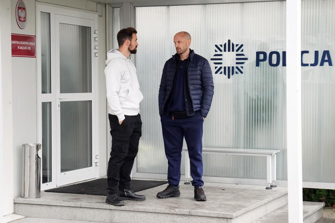 Barwy szczęścia odc. 2978: Marcin Kodur (Oskar Stoczyński), Adamski (Ludwik Borkowski)