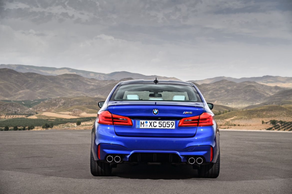 BMW M5 4.4 V8 biturbo M xDrive