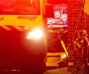 Izolacja, kombinezony i strach przed wirusem. Lekarz z Afryki pod obserwacją w Pradze