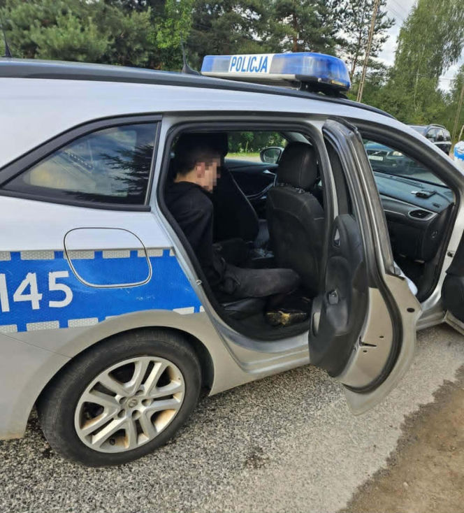 Policja. Pościg za Mercedesem