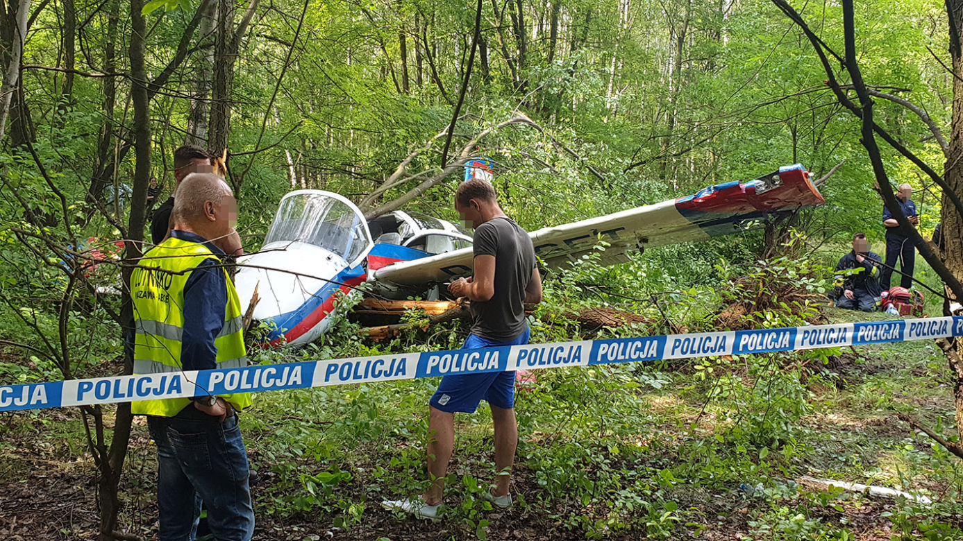 Awionetka spadła na Bemowie
