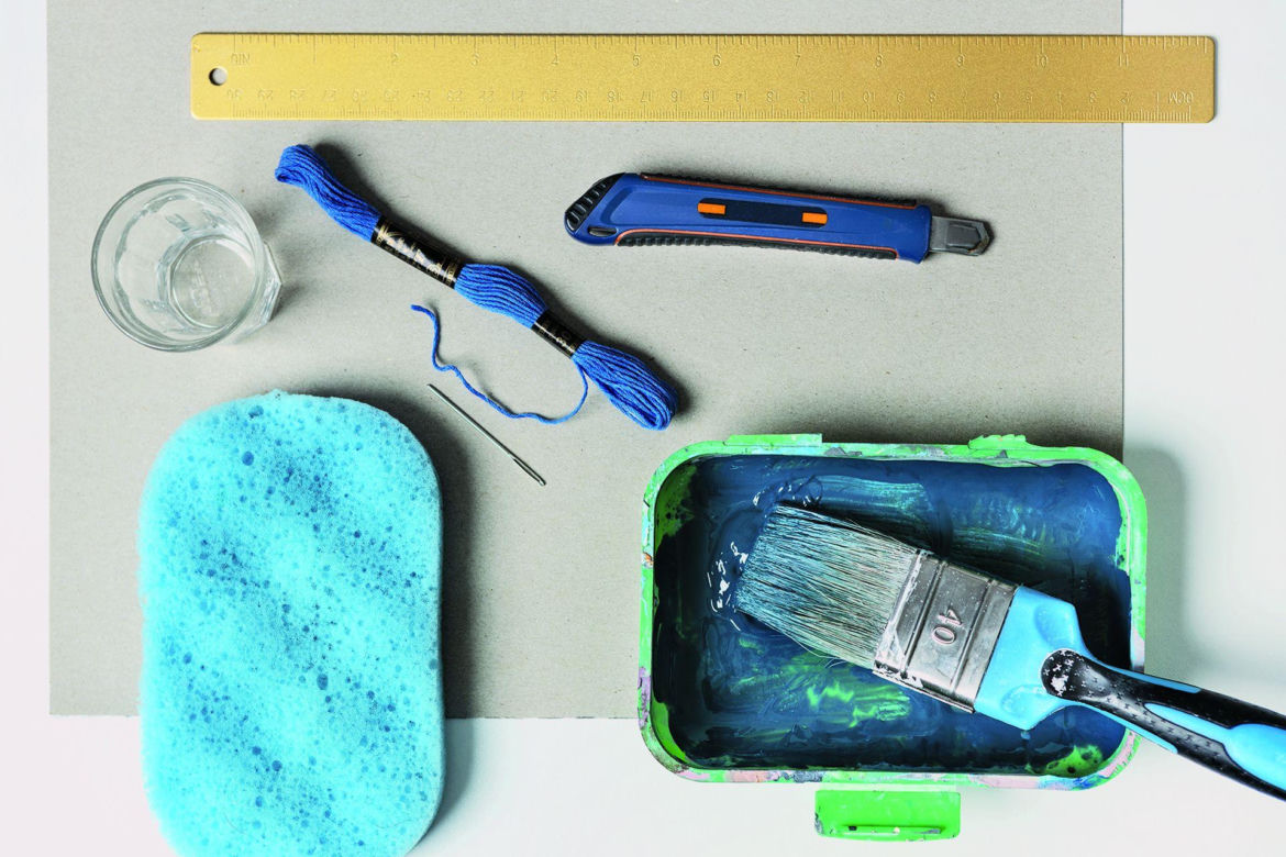 DIY: ozdobiona stemplami zakładka do książki – to będzie potrzebne