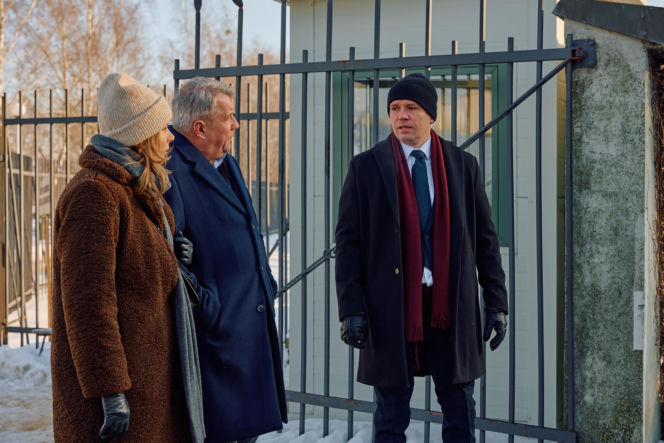 Podczas pogrzebu rodziców Alana Mariuszowi kompletnie puszczają nerwy.