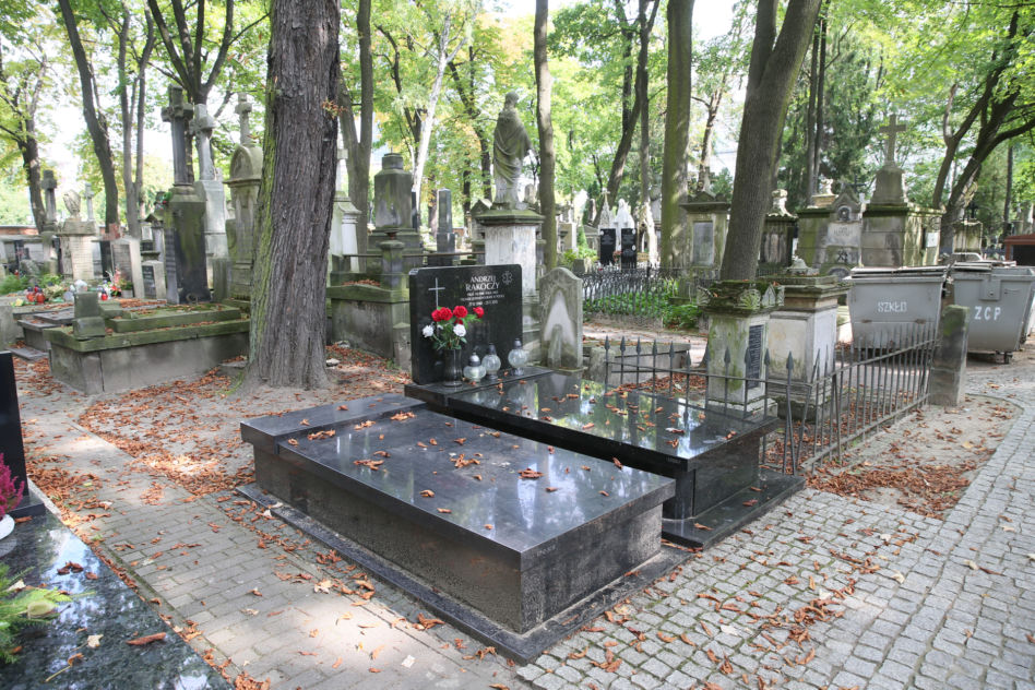 Tu spocznie Wiesław Gołas