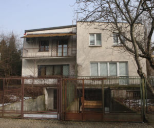 Zima i protesty zdewastowały sąsiedztwo Jarosława Kaczyńskiego