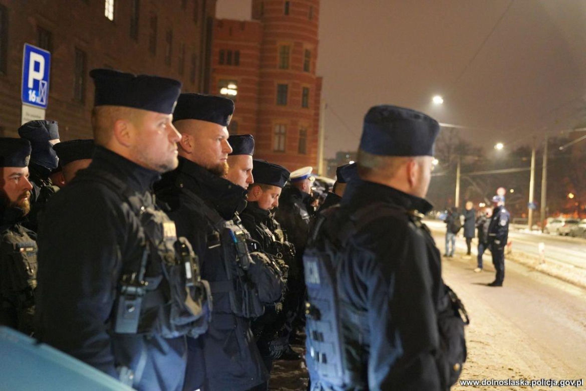 Dolny Śląsk oddał hołd zamordowanym policjantom   