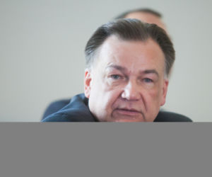 Wałęsa, oddaj  400 tys. zł