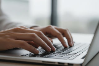 Wnioski pobytowe online. Co zmieni cyfrowy Moduł Obsługi Spraw?