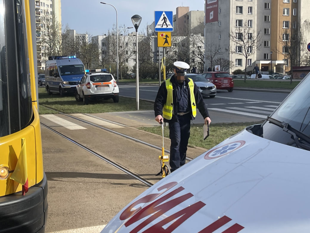 Dramat na Białołęce. 5-latek wjechał rowerkiem pod tramwaj 