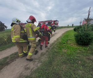 Poważny wypadek w Bierzgłowie koło Torunia. Kobietę przygniotła maszyna rolnicza!