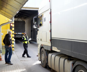 Koronawirus na Podlasiu: Celnicy skontrolowali blisko 10 tys. kierowców