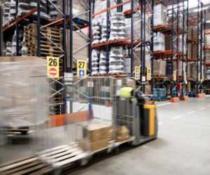 Action inwestuje w Polsce