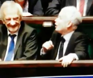 TAK prezes Kaczyński PRZESYŁAŁ buziaki posłance Pawłowicz [ZOBACZ WIDEO]