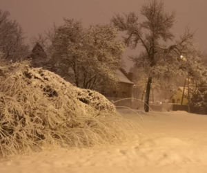 Atak zimy w Białymstoku. Śnieżyca sparaliżowała miasto i region [ZDJĘCIA]