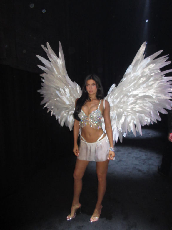 Kylie Jenner pojawiła się na pokazie Victoria's Secret