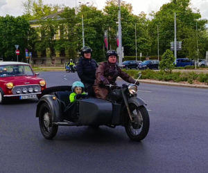 Parada zabytkowych pojazdów w Szczecinie