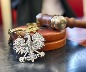 Sędzia zatrzymany za jazdę po pijanemu. Usłyszał prokuratorskie zarzuty